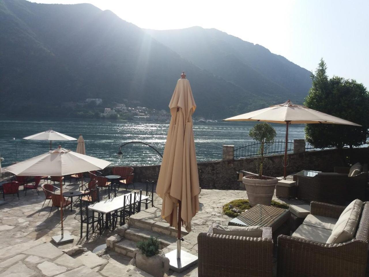 Kamena Palata Apartments Kotor Exterior photo